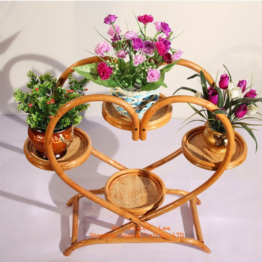 Model Rak  Pot Bunga  dan Tanaman Hias Unik dari  Bahan Kayu  